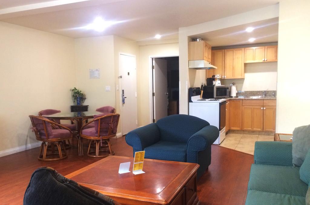 Days Inn Harbor View Сан-Диего Номер фото